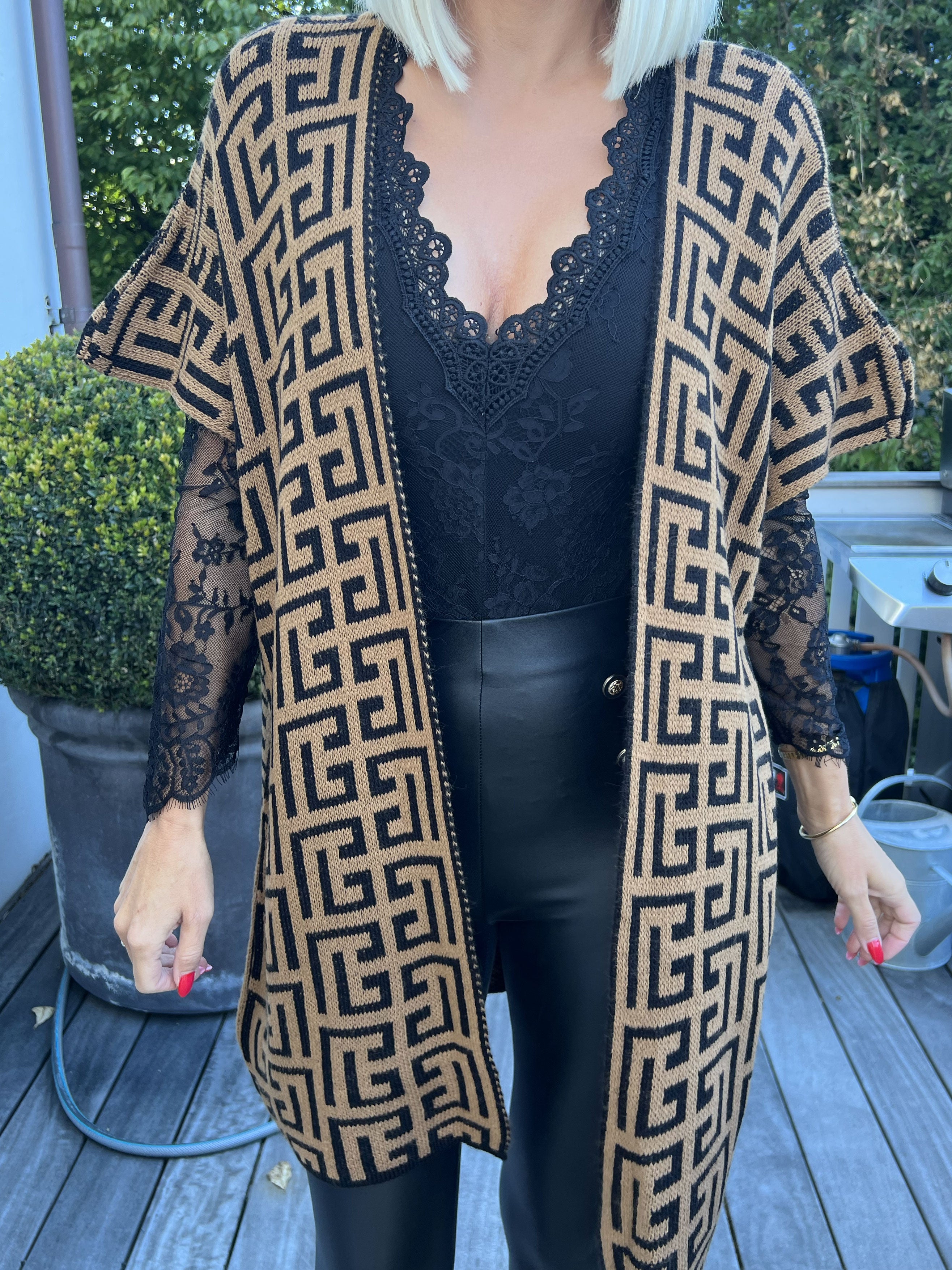 Tilly Pattern - Strik cardigan uden ærmer